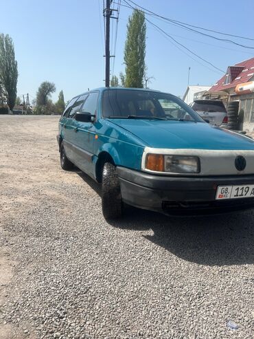 kover 3 na 3: Volkswagen Passat: 1992 г., 1.8 л, Механика, Бензин, Универсал
