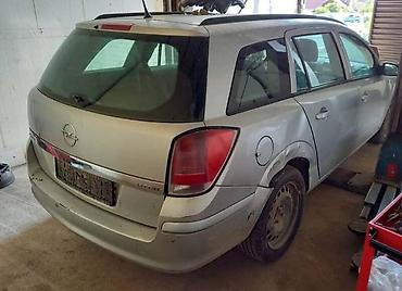 gitovanje branika: OPEL ASTRA H 1.7 2006. GOD. - KOMPLETAN AUTO U DELOVIMA | 1.7CDTI — 2