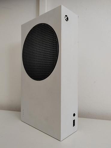 Xbox One: Konzola XBOX Series S 512GB Prodaje se XBOX Series S 512GB konzola — 1