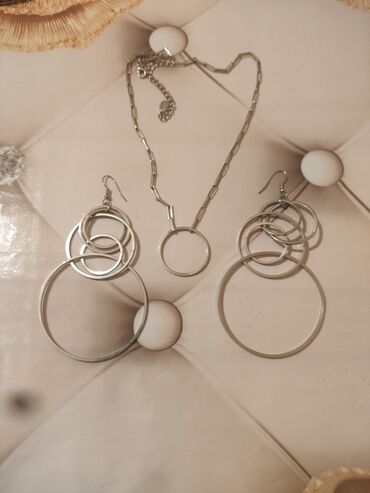 Sarafanlar: Satilir ucuz giymete 2 manata,boyuk beden yubka 5 manatyawil kofta — 24