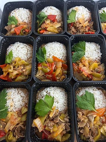 Вкусные горячие сытные обеды ужины от 200 и высшее доставляем