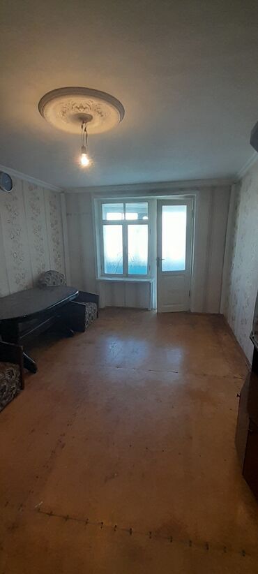 Köhnə tikili: Gəncə, 2 otaqlı, Köhnə tikili, 50 kv. m -da lalafo.az — 9 Köhnə tikili: Gəncə, 2 otaqlı, Köhnə tikili, 50 kv. m — 9