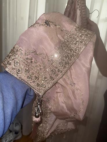 hind geyimi: Zərif hind üslublu üçlük dəst – lehenga - Rəng: pudra/solğun çəhrayı — 3
