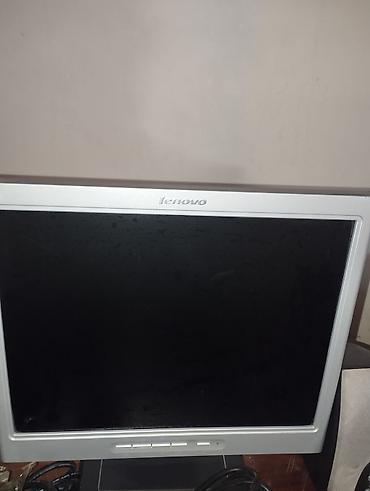 Masaüstü kompüterlər və iş stansiyaları: Lenovo stolüstü kompüter komplekti - Brend: Lenovo - Korpus: Lenovo — 2