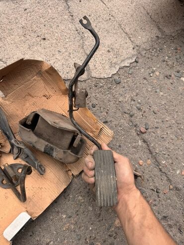 Другие автозапчасти: Запчасти для Mitsubishi space gear — 14