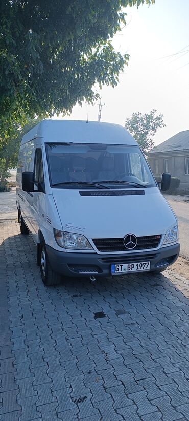 купить машину тойота рав 4: Легкий грузовик, Mercedes-Benz, Стандарт