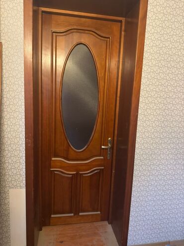 Otaq qapıları: Qapi 4eded
150azn biri
Babek pr 4102 leli
