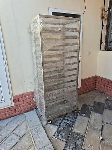 Оборудование для магазинов: Paslanmayan metaldan hazırlanmış, çoxsaylı qəfəsləri olan, təkərli — 2