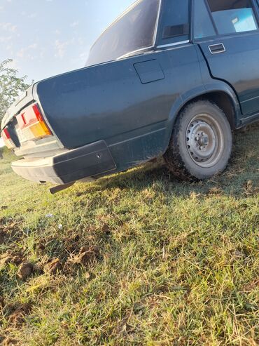 maşın lada: VAZ (LADA) 2107: 0.3 l | 1997 il | 1000 km Sedan