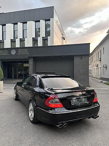 мерс 2001: Mercedes-Benz E-Class: 2002 г., 5 л, Автомат, Бензин, Седан — 4