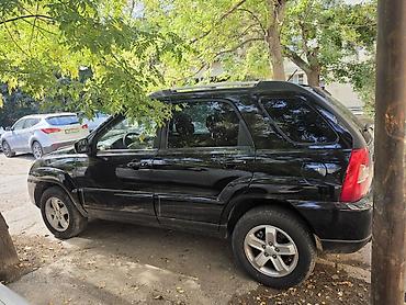 Kia: Kia Sportage: 2 l | 2007 il Krossover — 8