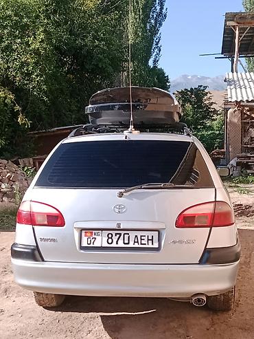 сиенна 2012: Toyota Avensis: 2002 г., 1.8 л, Механика, Бензин, Универсал — 3