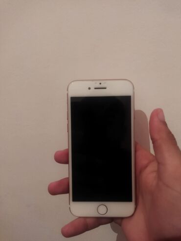 qizilin satisi: IPhone 7, 32 ГБ, Rose Gold, Отпечаток пальца