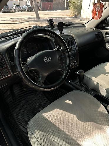 Продажа авто: Toyota Avensis: 2002 г., 2 л, Автомат, Бензин, Универсал — 5