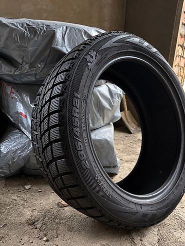 чёрные зимние: Комплект зимних шин Green-Max Winter — 285/45 R21. • Размер: 285/45 — 1