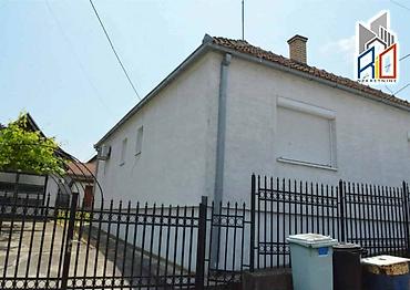Houses for sale: Na prodaju useljive 2 kuće u mirnom delu Uba! Ukupna površina 180m2 — 4