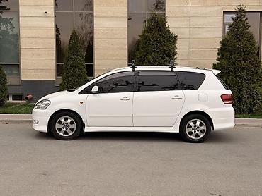 Toyota: Toyota Ipsum: 2002 г., 2.4 л, Автомат, Бензин, Минивэн — 4