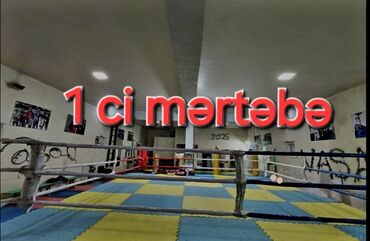 Binalar: Binə qəsəbəsində yerləşən “Vasaq” İdman Klubu və yanında ayrıca — 6