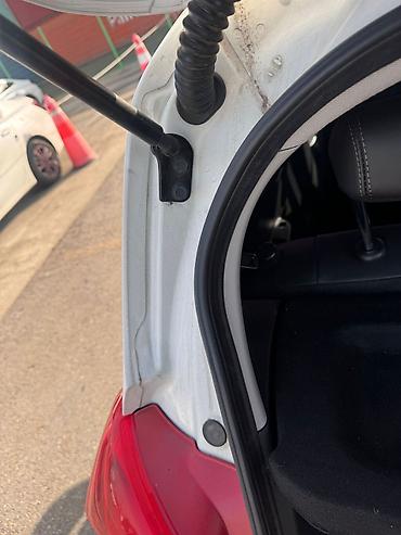 Chevrolet: Chevrolet Spark: 2019 г., 1 л, Вариатор, Бензин, Хэтчбэк — 24