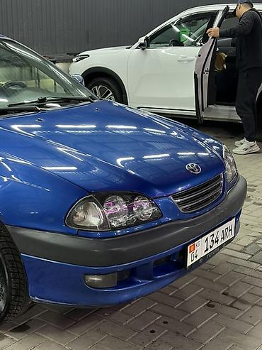 Toyota: Toyota Avensis: 1998 г., 1.8 л, Механика, Бензин, Седан — 4