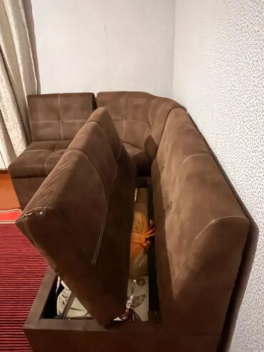 диван мягкий: Divan, Bazalı