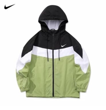 Куртки: Куртка XS (EU 34), S (EU 36), M (EU 38), цвет - Зеленый