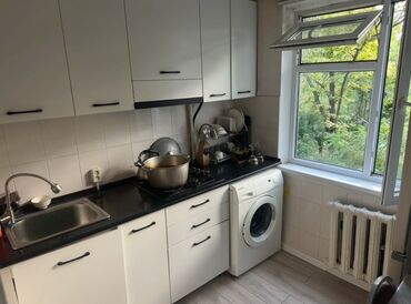 Продажа квартир: 2 комнаты, 43 м², 104 серия, 3 этаж, Евроремонт