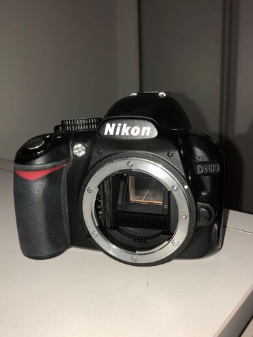 nikon d90: Nikon D3100 body Aparat sadəcə özüdür, başqa heç nəyi yoxdur. Yəni