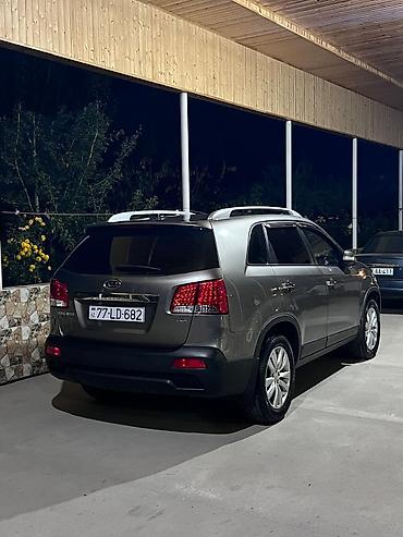 Kia: Kia Sorento: 2 l | 2009 il Ofrouder/SUV — 15