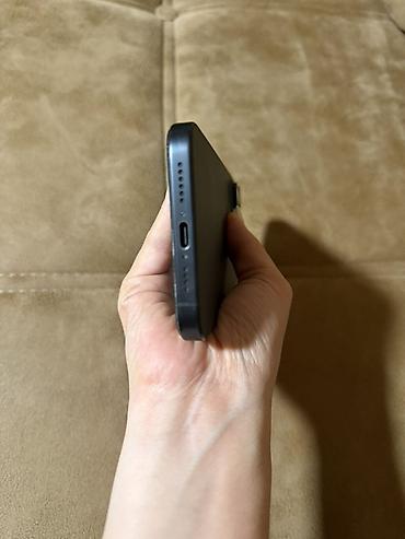 ucuz macbook pro: IPhone 15 Pro, Qara, Face ID — 4