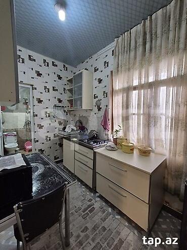 Həyət evləri və villaların satışı: 1 otaqlı, 37 kv. m, Orta təmir — 12