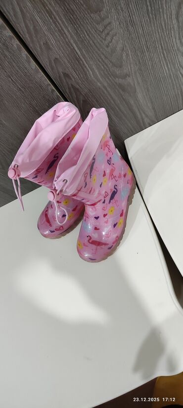 Детская обувь: Детская обувь (несколько пар, разные модели и цвета) цены и размеры — 11