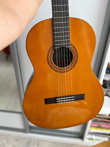 gitar pedal: TECILI SATILMALIDI!!! ENDIRIM OLUNACAQ. Yamaha C40(orjinal). Gitara — 1