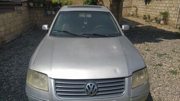 Volkswagen: Volkswagen Passat: 1.9 l | 2002 il Sedan — 8