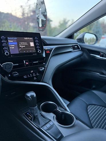 Toyota: Toyota Camry: 2021 г., 2.5 л, Автомат, Бензин, Седан — 6
