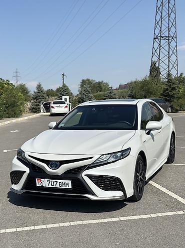 Toyota: Toyota Camry: 2023 г., 2.5 л, Гибрид — 1