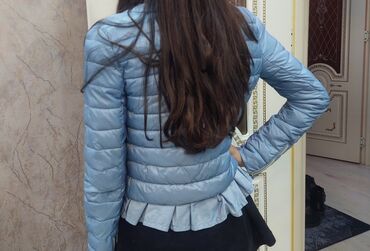 yun svitertlər: Женская куртка M (EU 38), цвет - Синий