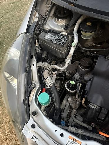 honda crv 10: Honda Fit: 2003 г., 1.3 л, Вариатор, Бензин, Хэтчбэк — 5