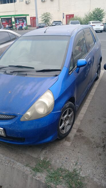 авто с последующим выкупом фит: Honda Fit: 2003 г., 1.3 л, Вариатор, Бензин, Хэтчбэк