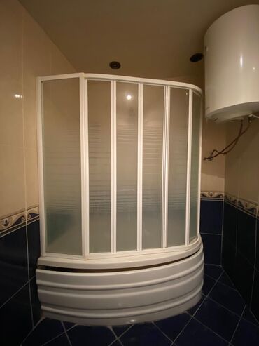 duş kabinası: Üstü açıq kabina