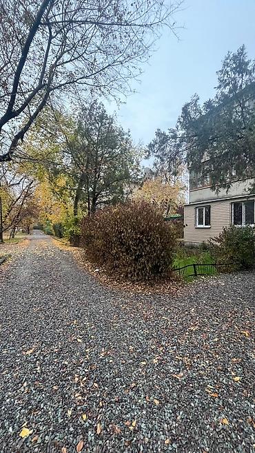 Продажа квартир: 3 комнаты, 52 м², Индивидуалка, 2 этаж at lalafo.kg — 14 Продажа квартир: 3 комнаты, 52 м², Индивидуалка, 2 этаж — 14