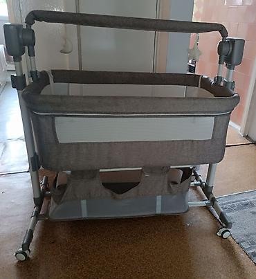 Балдар үчүн кошумча коюлган керебет, Колдонулган, Дөңгөлөктүү, түсү - Боз lalafo.kg да — 2 Балдар үчүн кошумча коюлган керебет, Колдонулган, Дөңгөлөктүү, түсү - Боз — 2