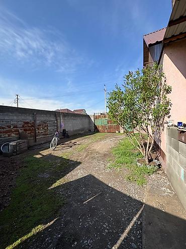 Продажа коттеджей и домов: Продаю дом в хорошем районе центральная конолизацияга кошулган уйдун — 4