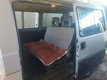 подьемник бу: Mitsubishi L300: 1993 г., 2.5 л, Механика, Дизель, Минивэн — 3