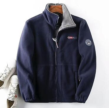 Куртки: Теплые, мягкие толстовки !!!есть и с капьюшоном !!! Пишите на вотс апп — 1