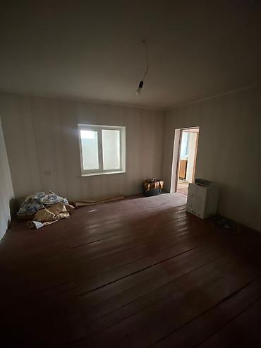 Продажа времянок: Продаётся Дом в г Жалал - Абад Мкрн : Спутник конечная Ул . Жамашева — 4