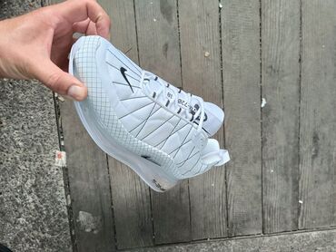 Women's Sneakers and athletic shoes: 46 — 20