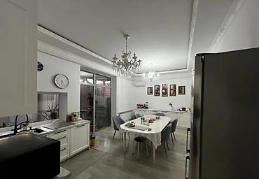 дом на колосах: 4 комнаты, 154 м², 4 соток, Ала-Тоо, Риэлтор — 10