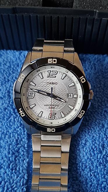 Ručni satovi: Casio muški analogni ručni sat - Model iz serije Casual/Sports sa — 10