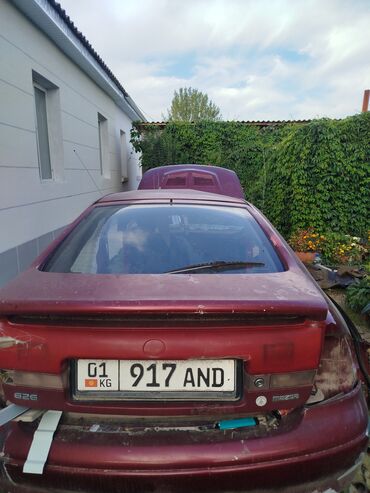 Другие детали кузова: Mazda 626, кузов и запчасти Предлагаются элементы от Mazda 626
